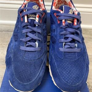 Saucony Shadow 6000 Bodega Sweater